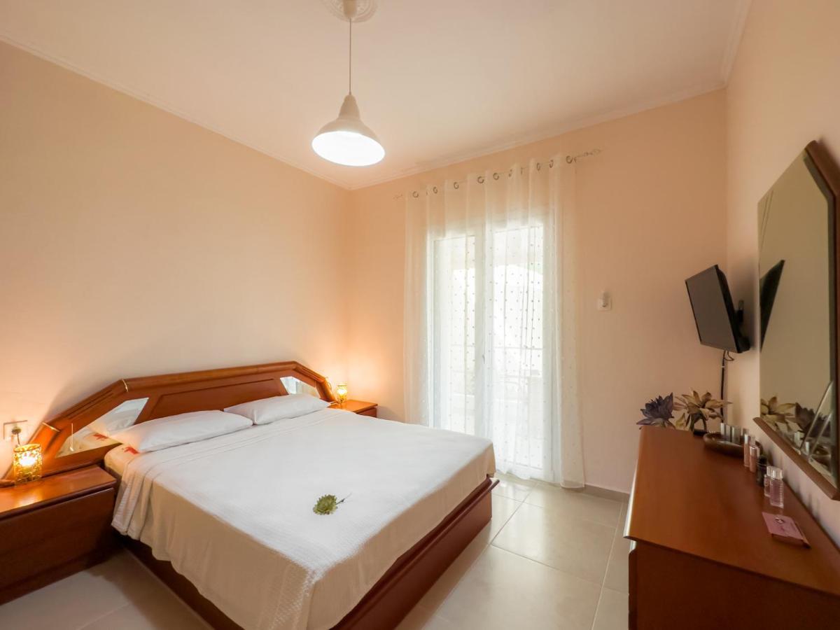 Fouki Apartments Ipsos Beach Zewnętrze zdjęcie
